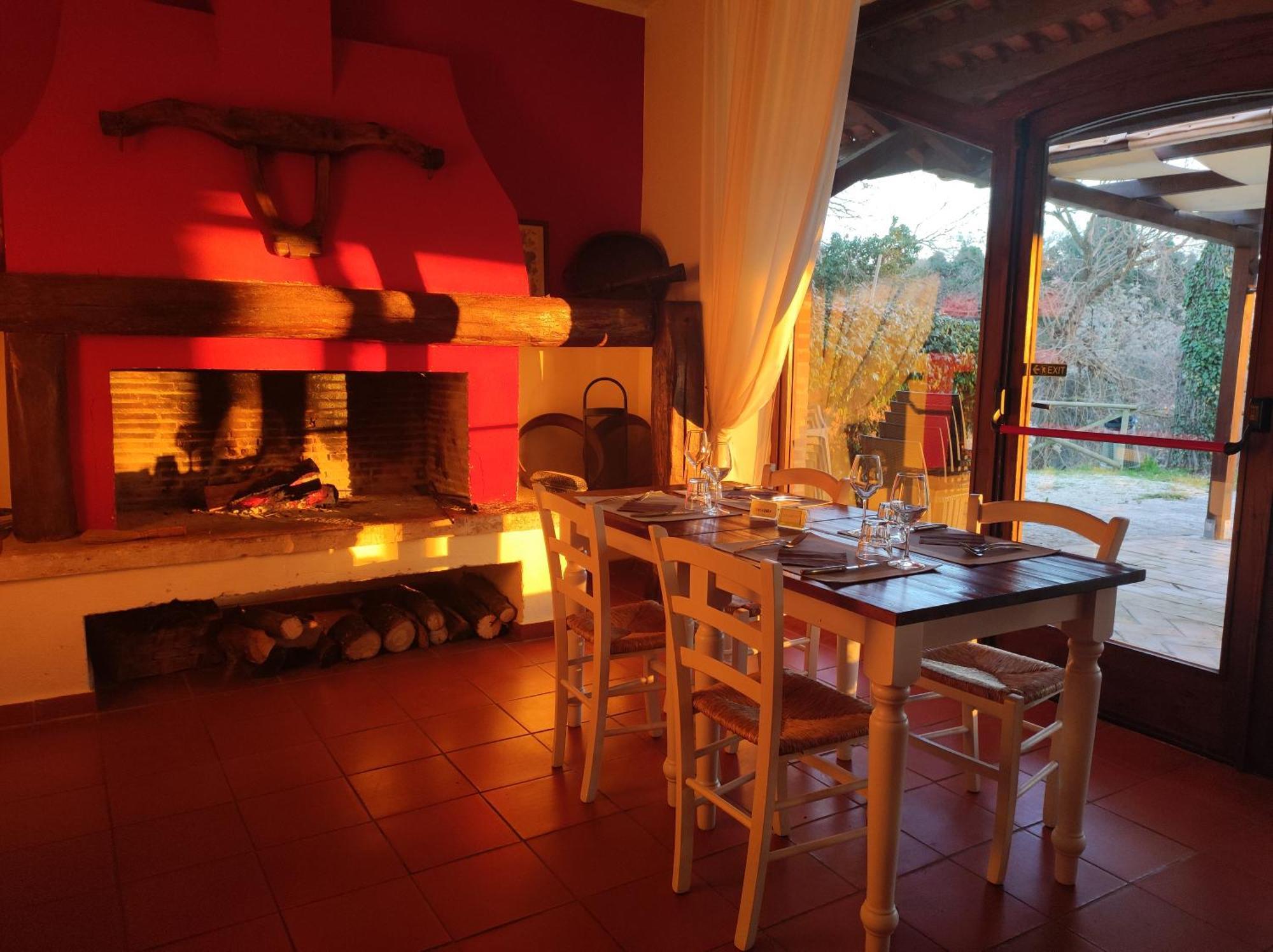 Agriturismo Podere S. Croce Saturnia Bagian luar foto