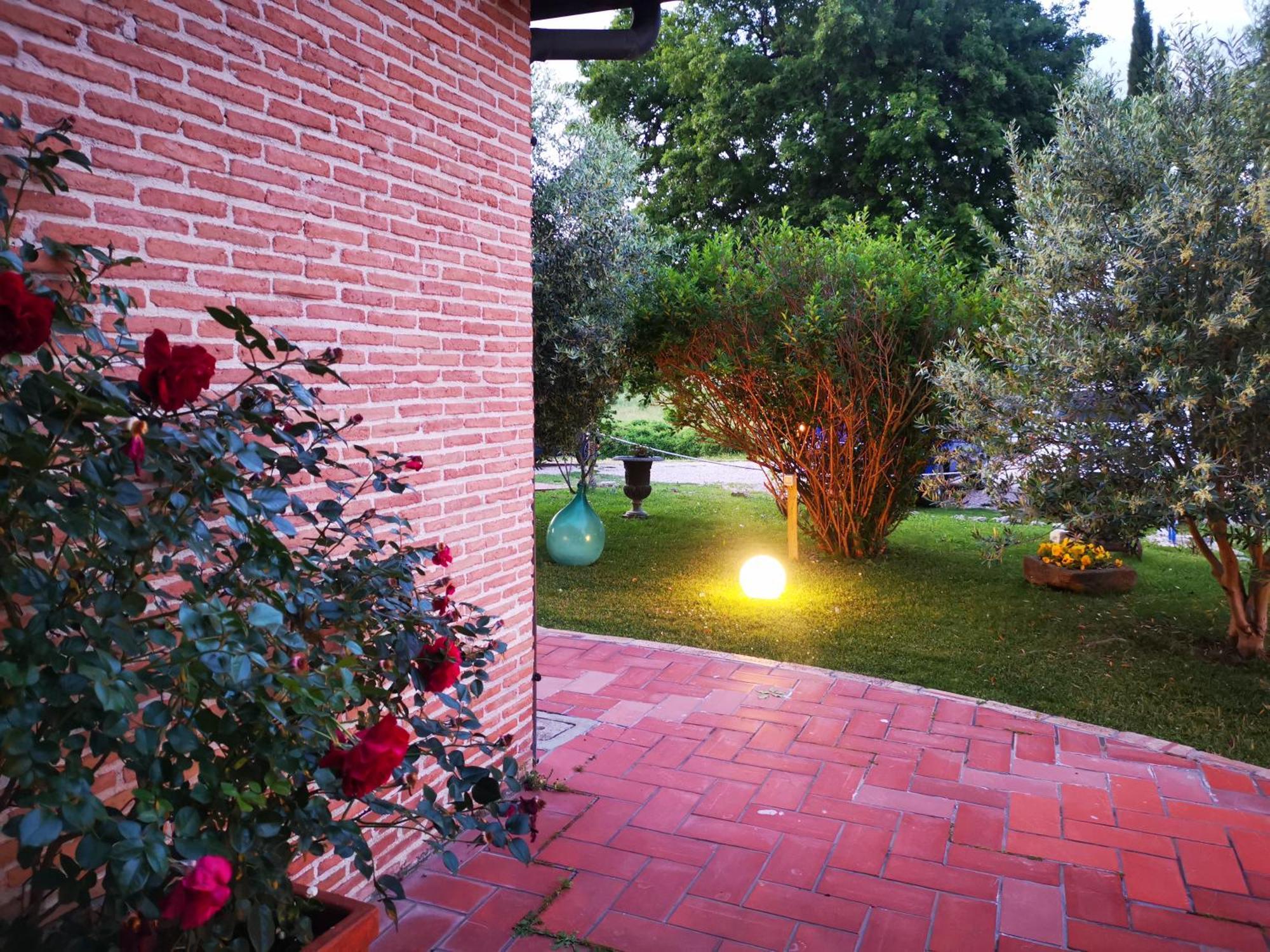 Agriturismo Podere S. Croce Saturnia Bagian luar foto