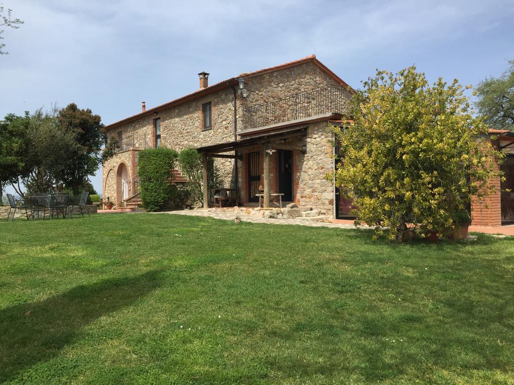 Agriturismo Podere S. Croce Saturnia Bagian luar foto
