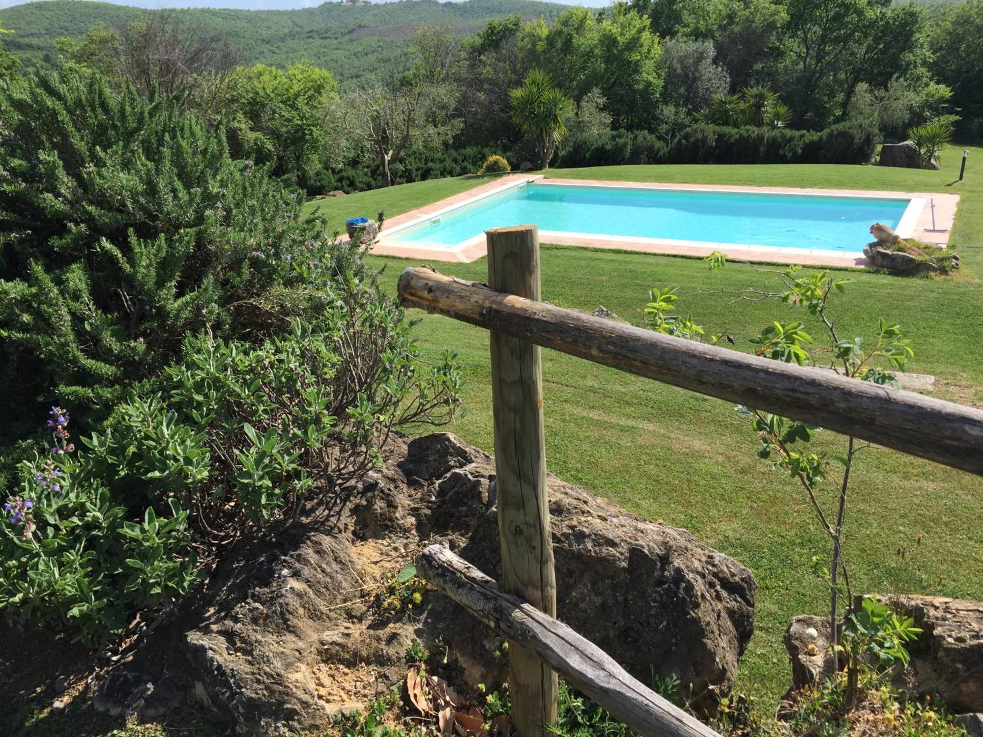 Agriturismo Podere S. Croce Saturnia Bagian luar foto
