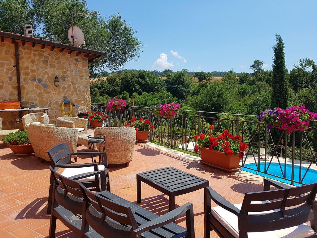 Agriturismo Podere S. Croce Saturnia Bagian luar foto